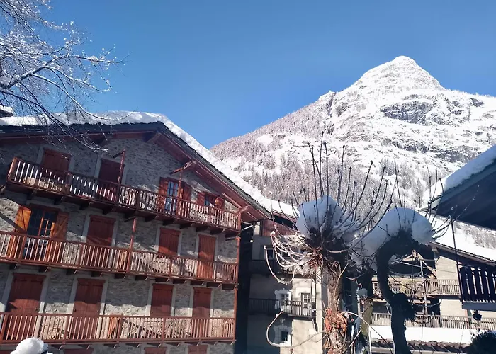 Les Guides Courmayeur
